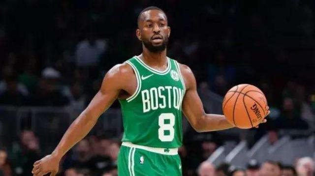 开云APP-表现不佳已成负资产 凯尔特人或在今夏与沃克分手